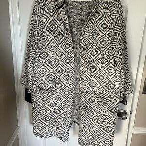 Daniel Rainn Black and White Geometric Sweater Coat